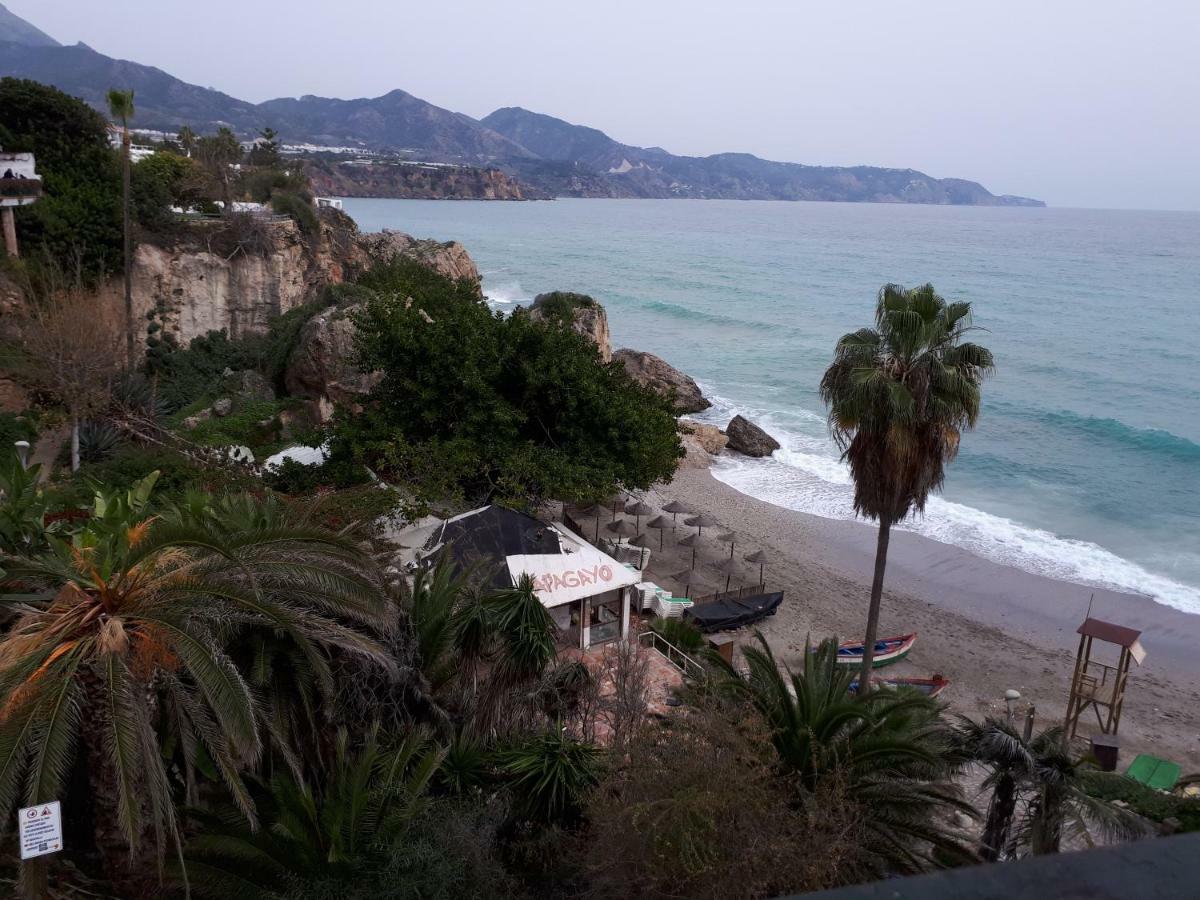 Calle Antonio Millon Nerja Exterior foto
